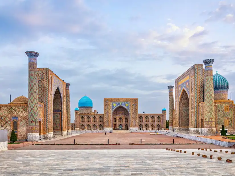 ساحة ريجستان.jpg