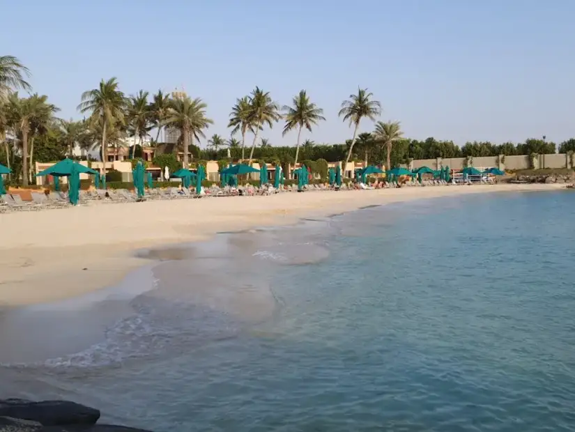 شاطئ الصالحية جدة.webp