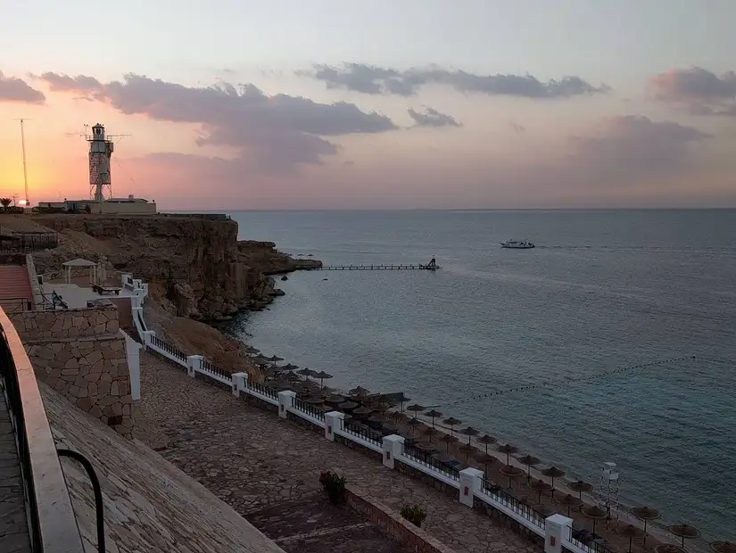 شاطئ فنارة.jpg