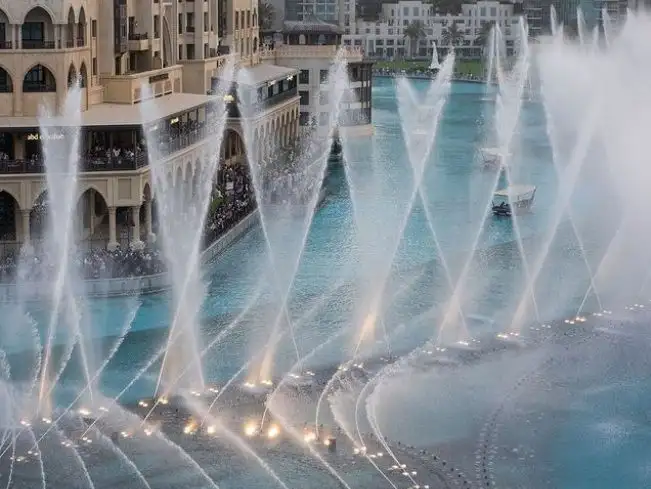 The captivating Dubai Fountain display.