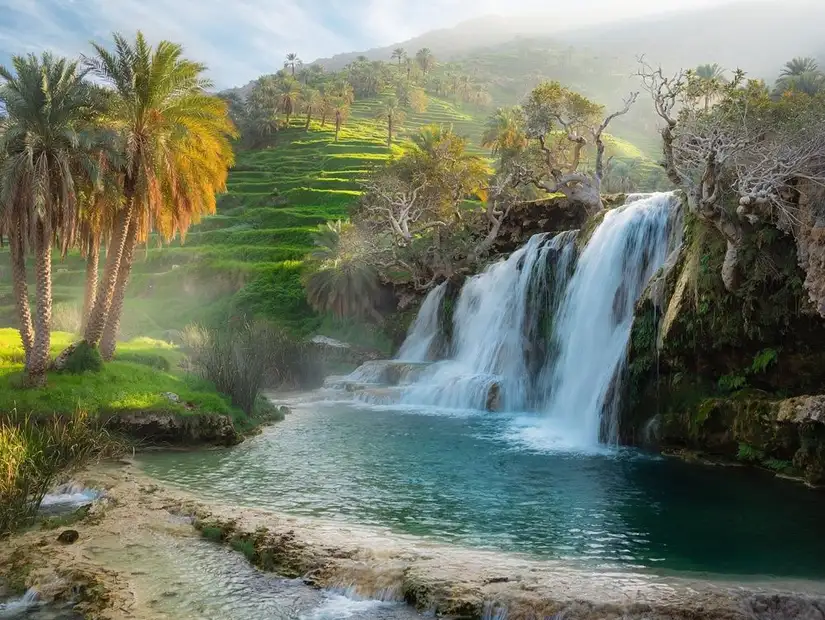 wadi darbat waterfall.jpg